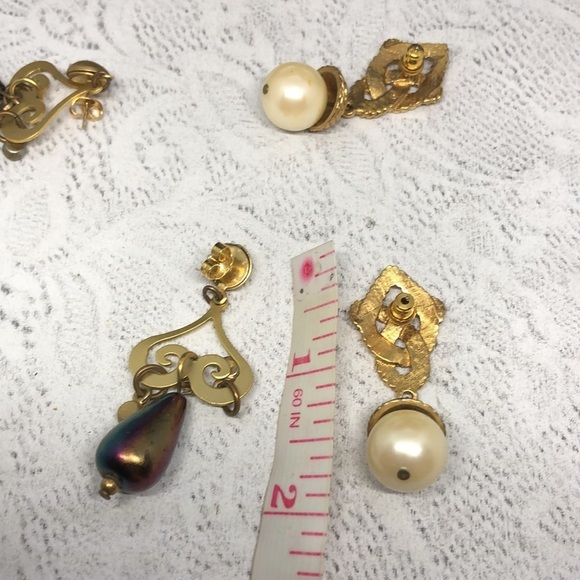 Bundle lot 2 faux pearl baroque style statement glam earrings - Picture 5 of 7
